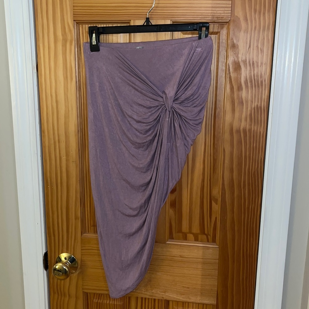 Charlotte Russe asymmetrical mauve skirt